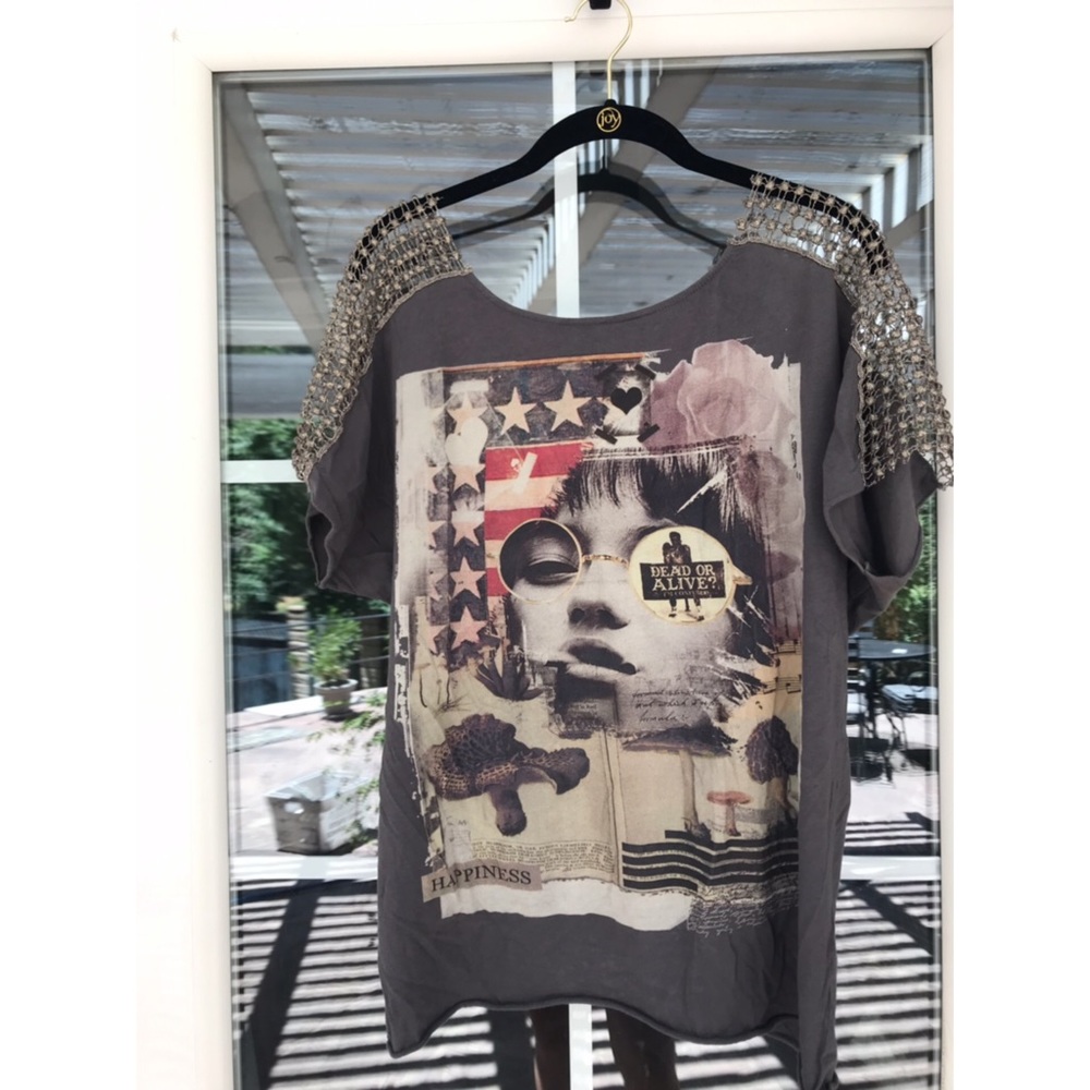 80s vibe t-shirt
